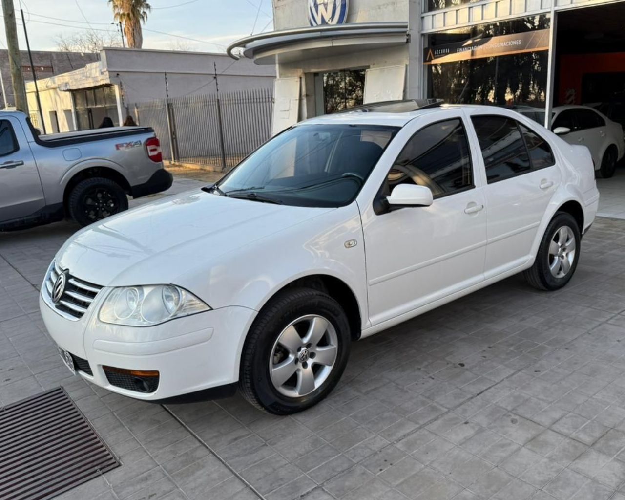 Volkswagen Bora Usado Financiado en Mendoza, deRuedas