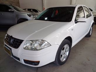 Volkswagen Bora Usado en Córdoba Financiado