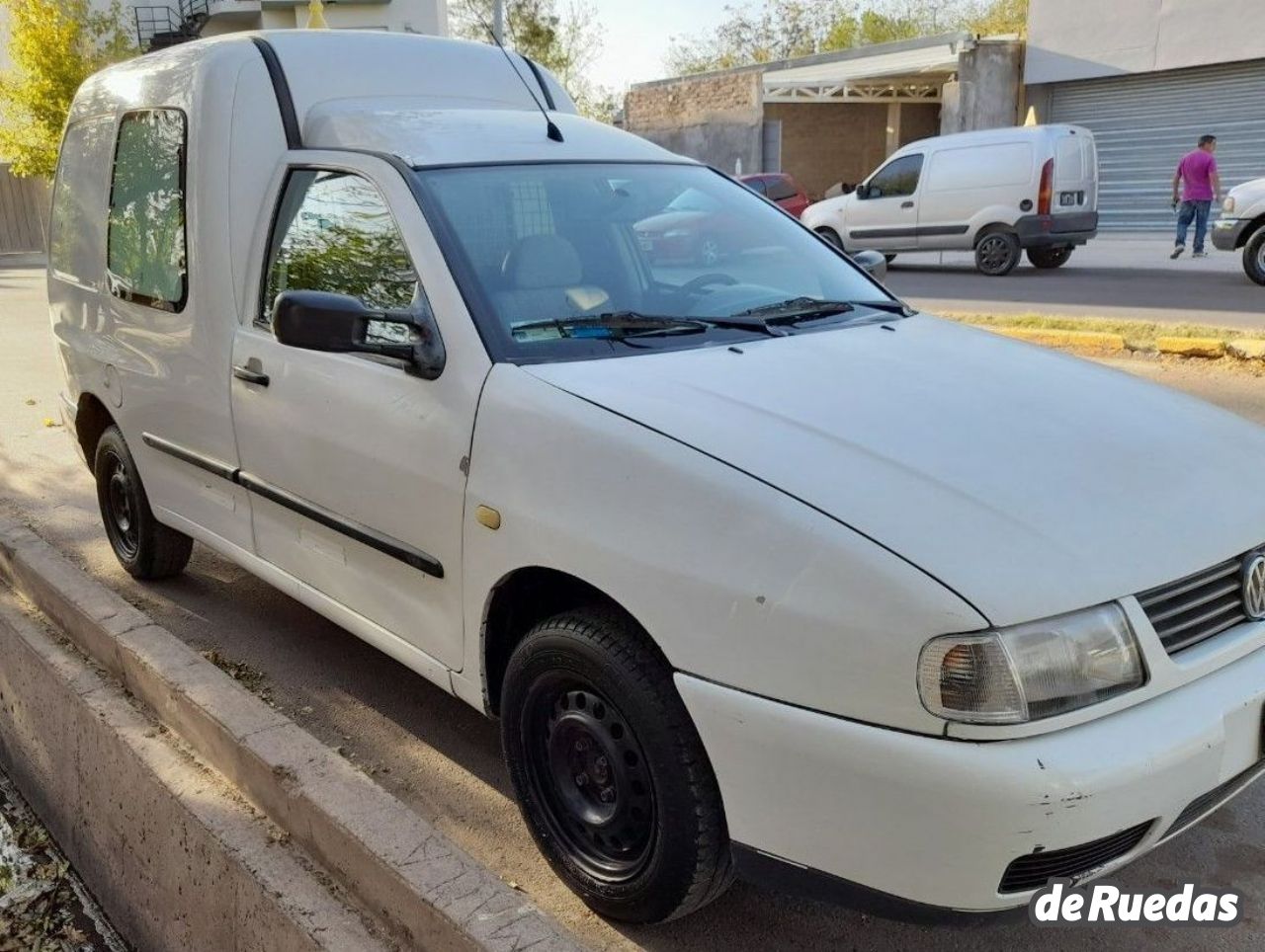 Volkswagen Caddy Usada en Mendoza, deRuedas