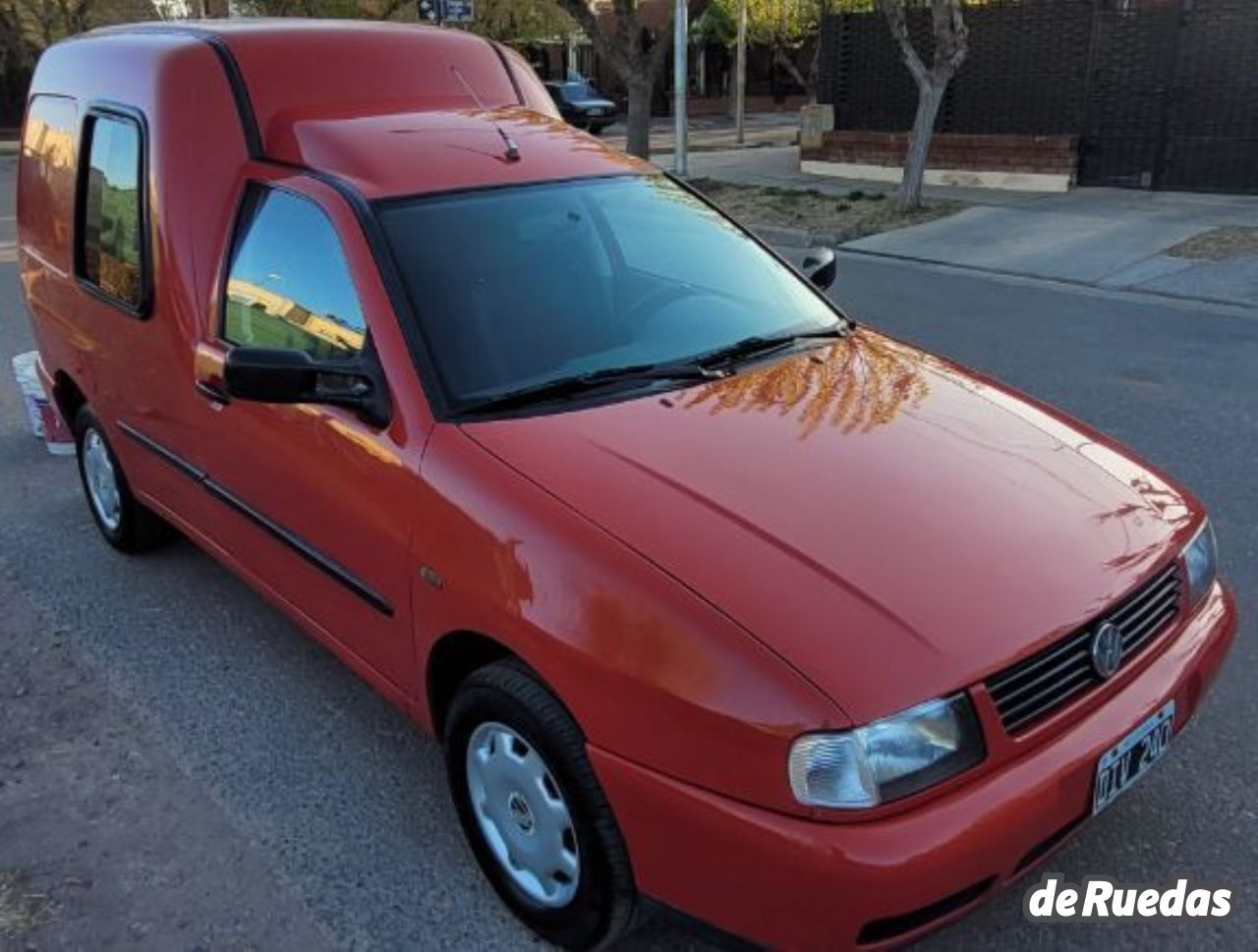 Volkswagen Caddy Usada en Mendoza, deRuedas