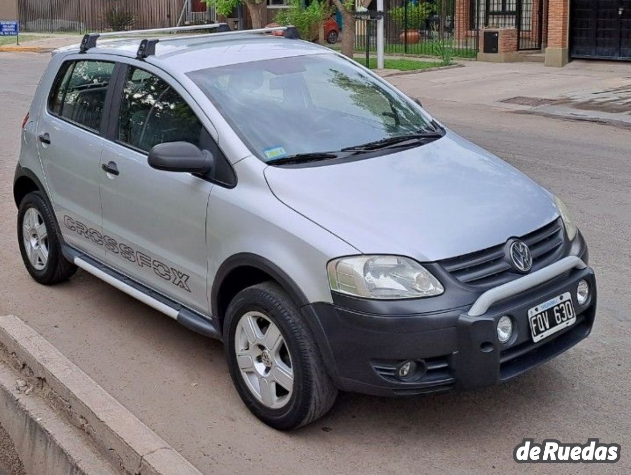 Volkswagen CrossFox Usado en Mendoza, deRuedas