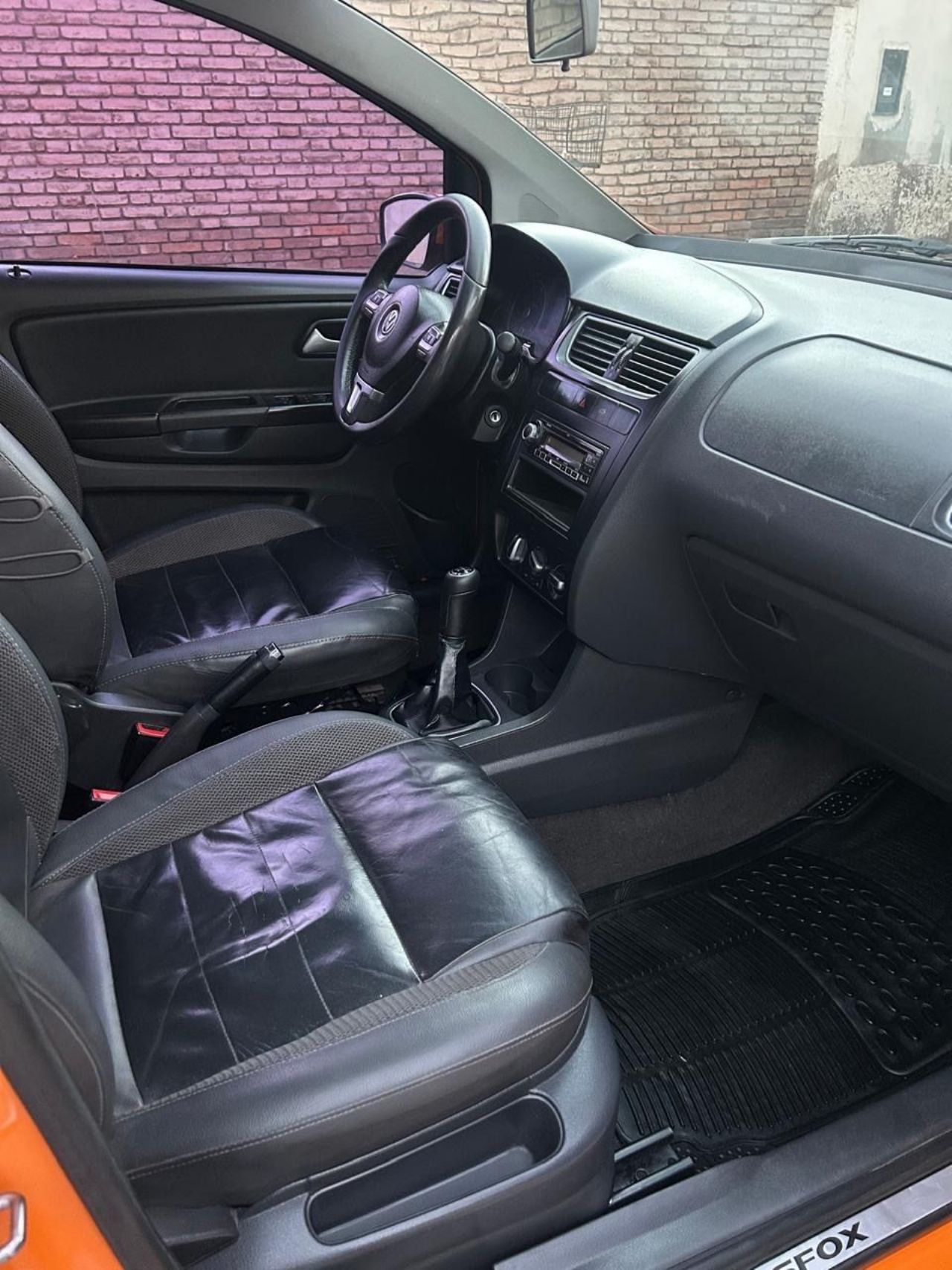 Volkswagen CrossFox Usado en Mendoza, deRuedas