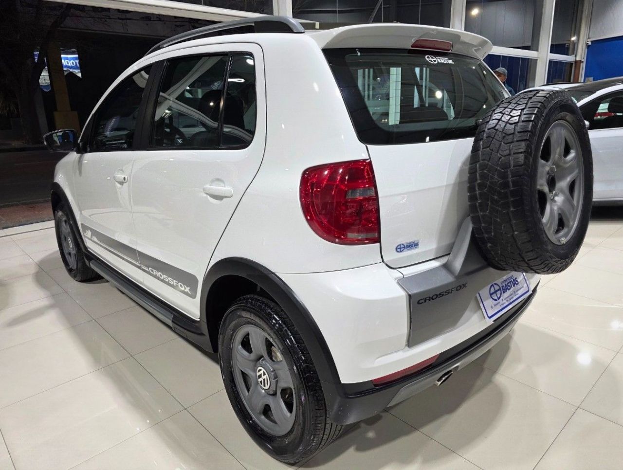 Volkswagen CrossFox Usado Financiado en Mendoza, deRuedas
