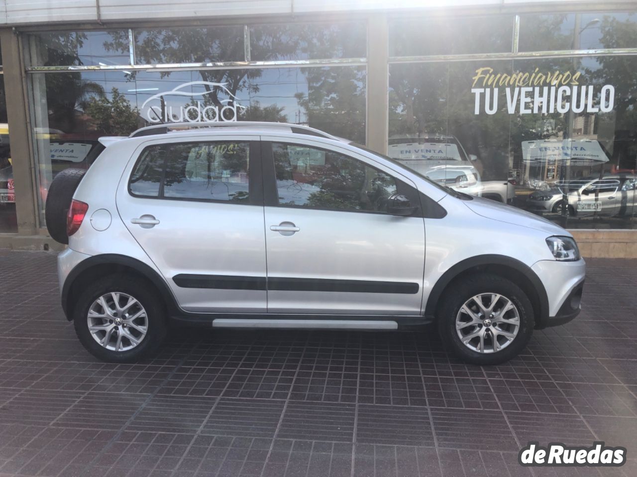 Volkswagen CrossFox Usado en Mendoza, deRuedas