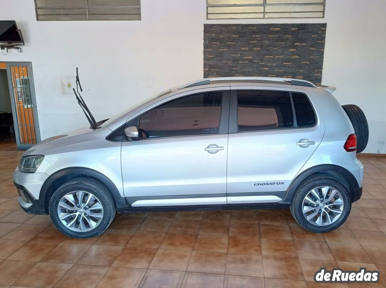 Volkswagen CrossFox Usado en Mendoza, deRuedas