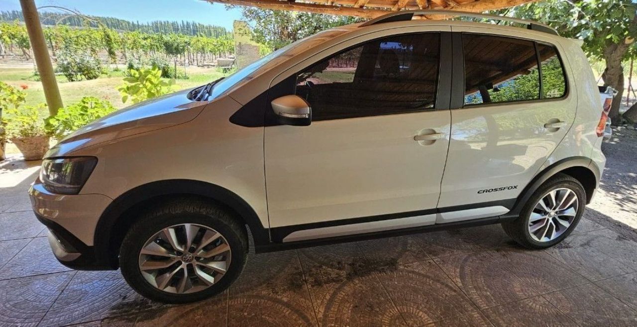 Volkswagen CrossFox Usado en Mendoza, deRuedas