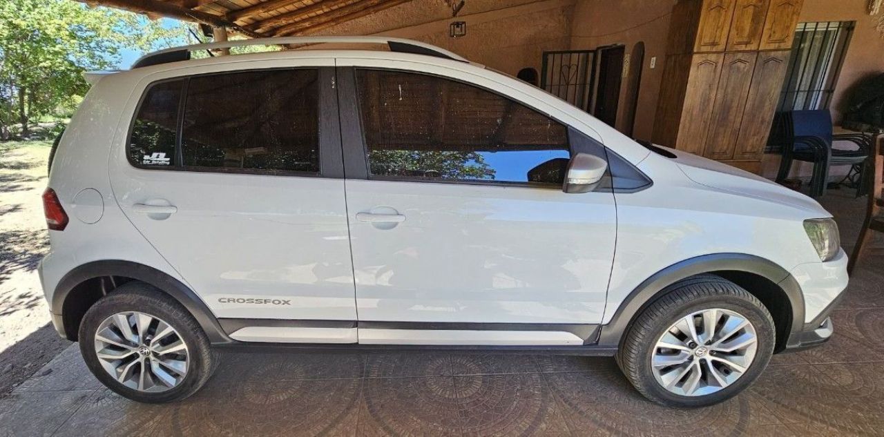Volkswagen CrossFox Usado en Mendoza, deRuedas
