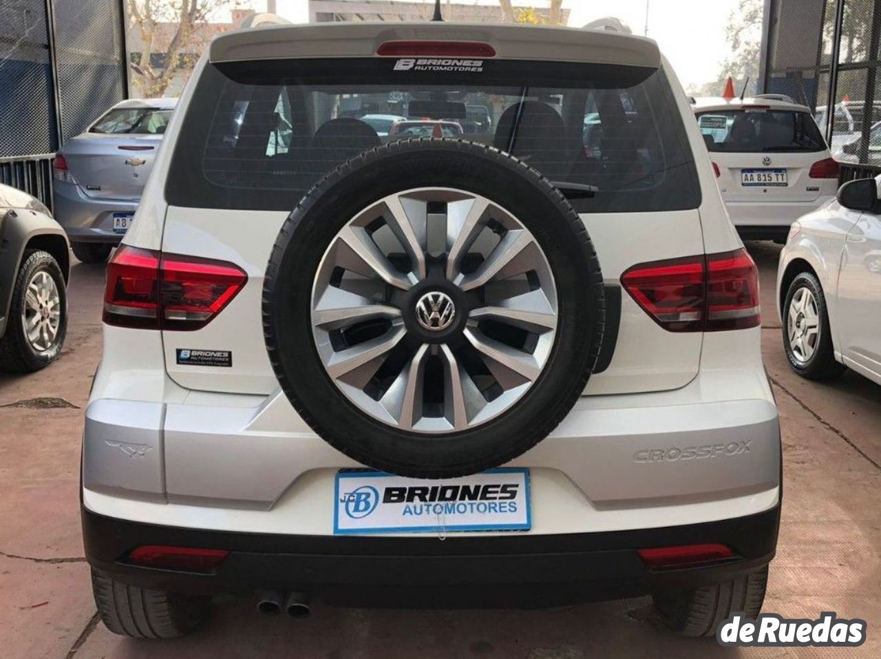 Volkswagen CrossFox Usado Financiado en Mendoza, deRuedas