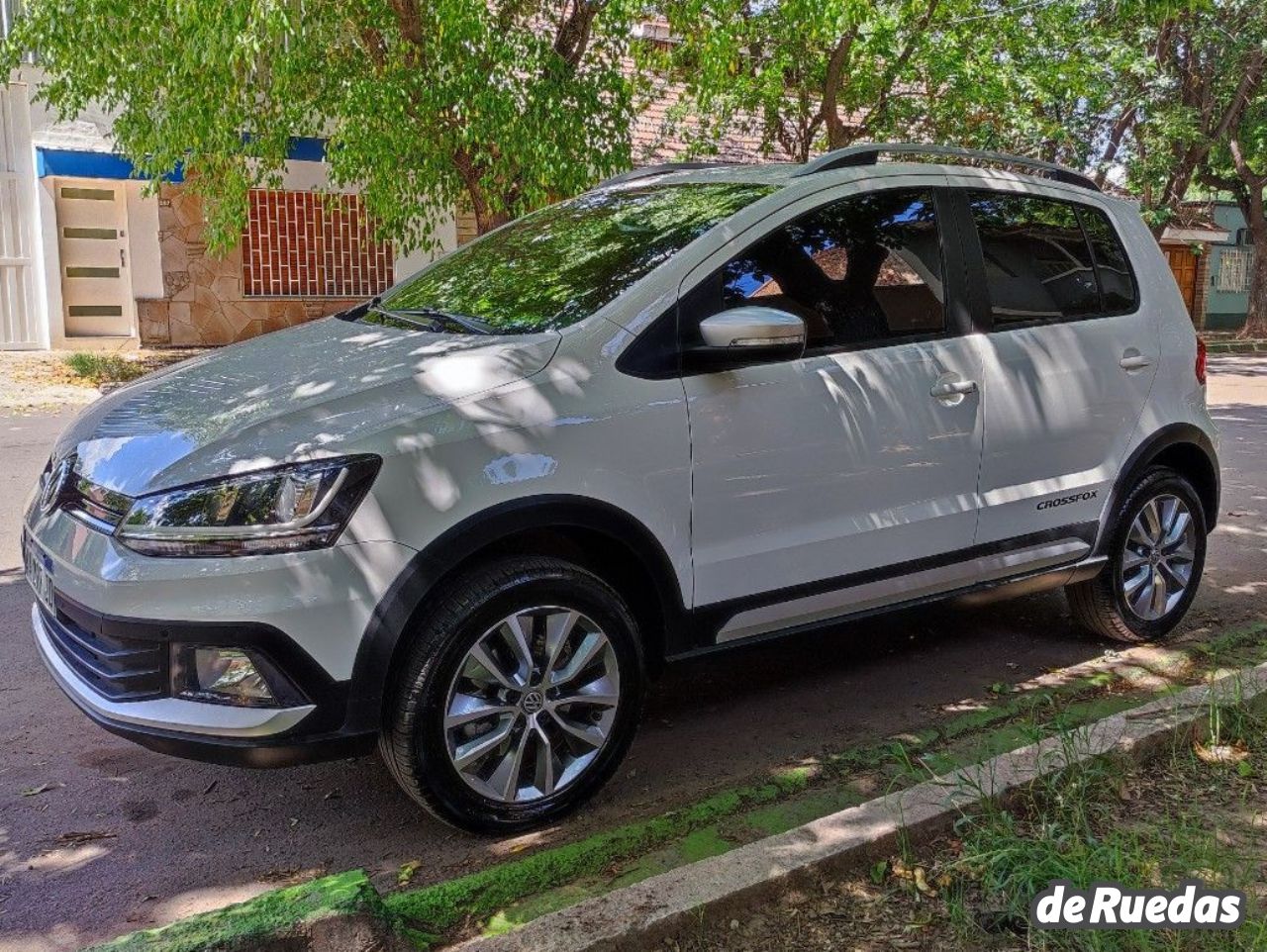 Volkswagen CrossFox Usado en Mendoza, deRuedas