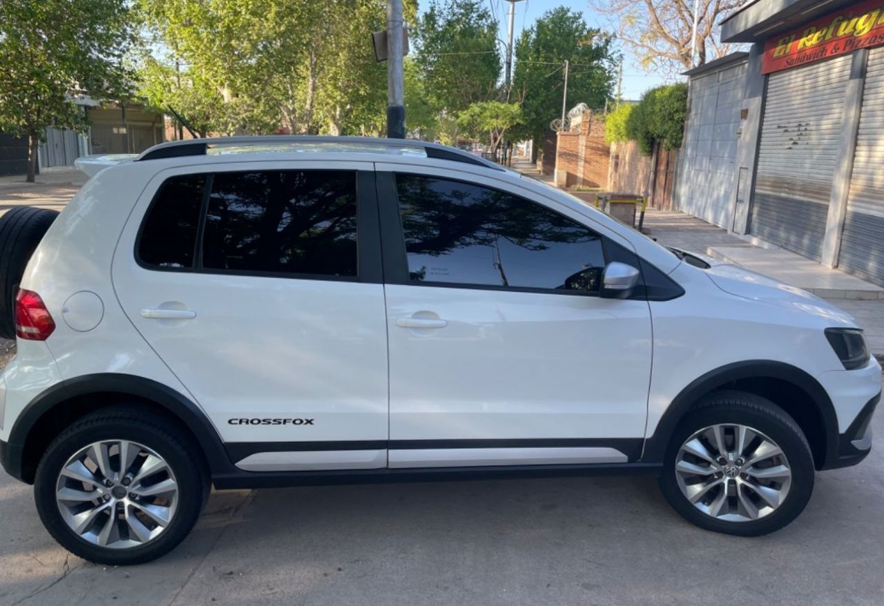 Volkswagen CrossFox Usado en Mendoza, deRuedas