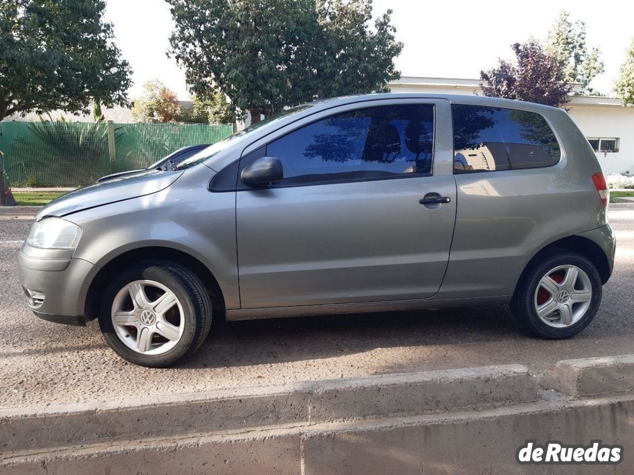 Volkswagen Fox Usado en Mendoza, deRuedas