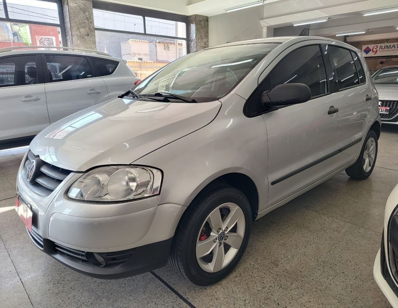 Volkswagen Fox Usado Financiado en Mendoza, deRuedas
