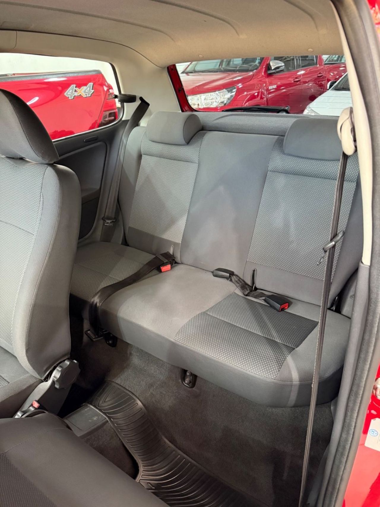 Volkswagen Fox Usado Financiado en Mendoza, deRuedas