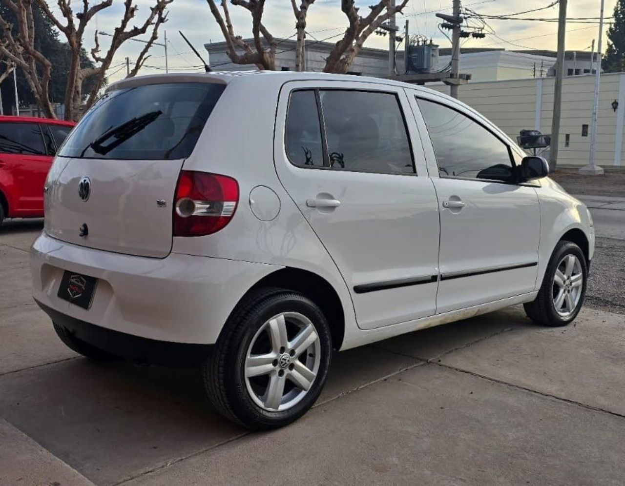 Volkswagen Fox Usado Financiado en Mendoza, deRuedas