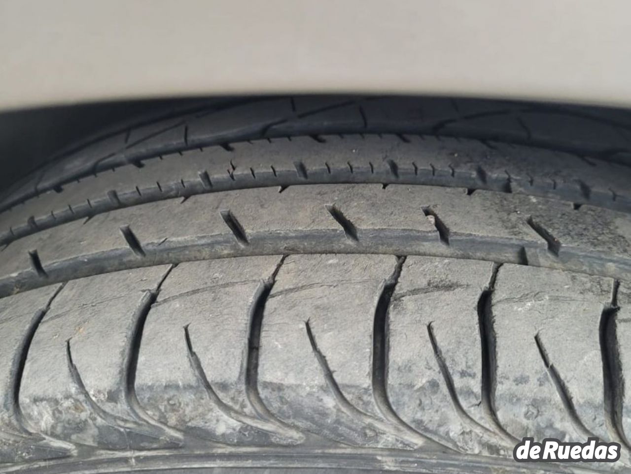 Volkswagen Fox Usado en Mendoza, deRuedas