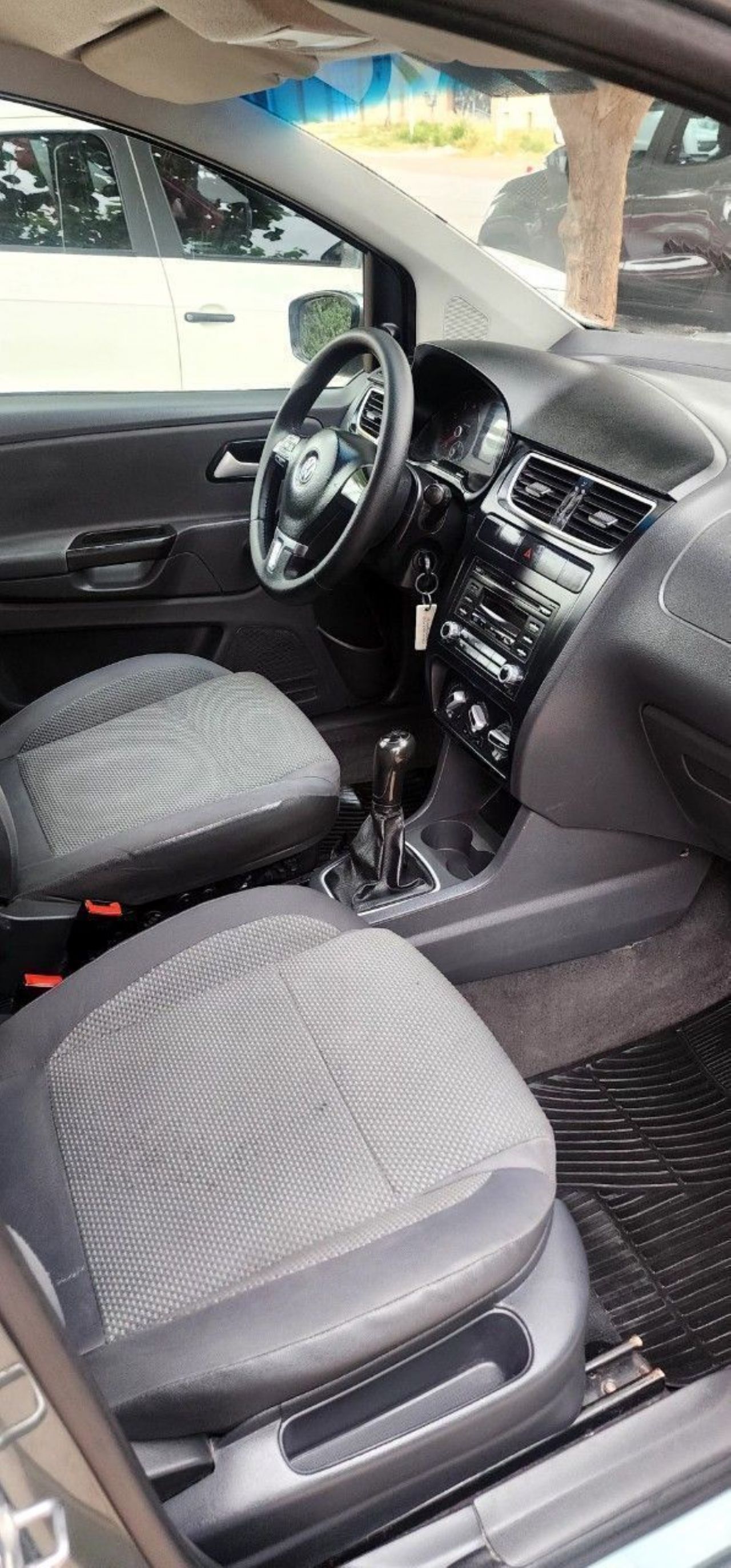 Volkswagen Fox Usado Financiado en Mendoza, deRuedas