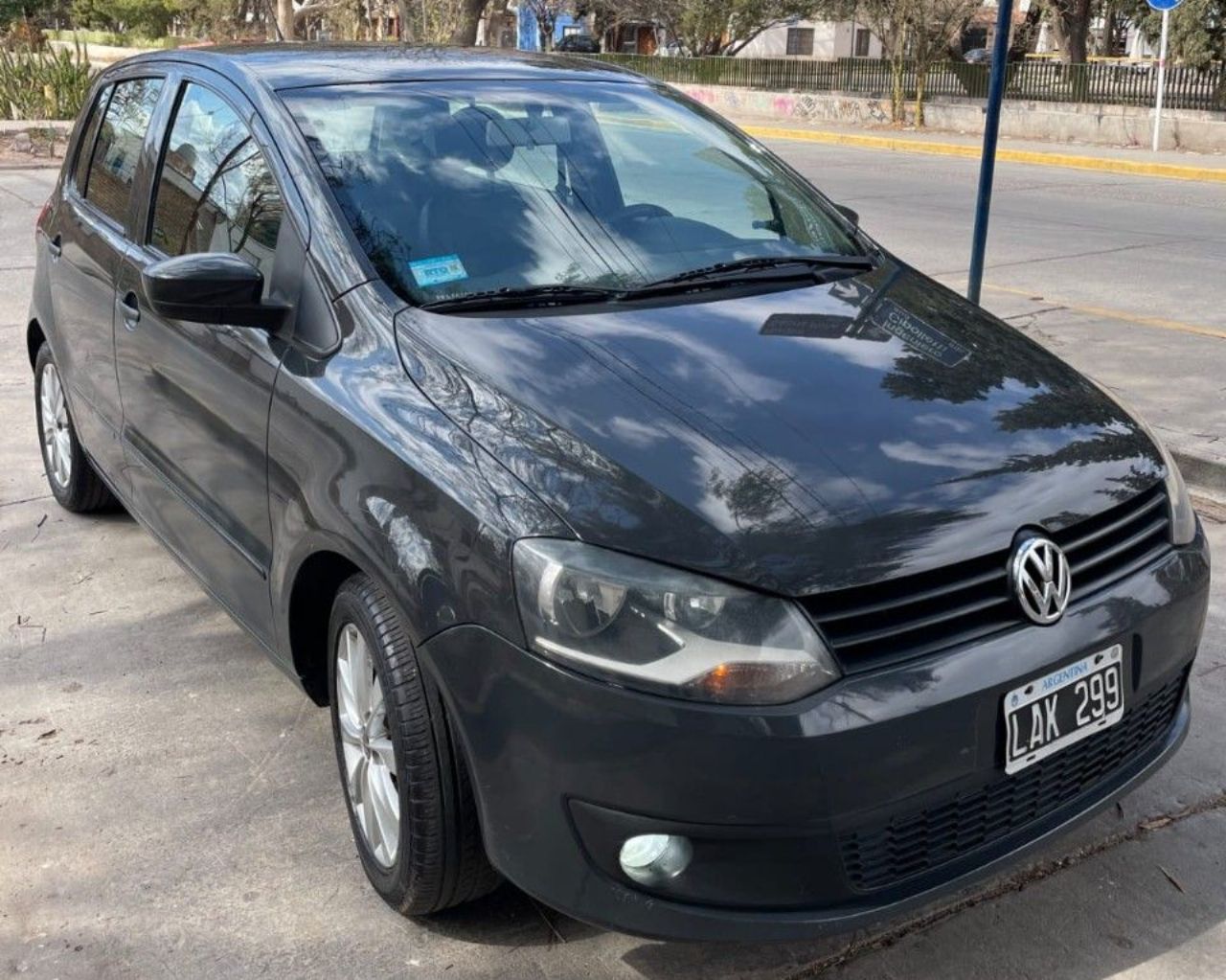 Volkswagen Fox Usado en Mendoza, deRuedas
