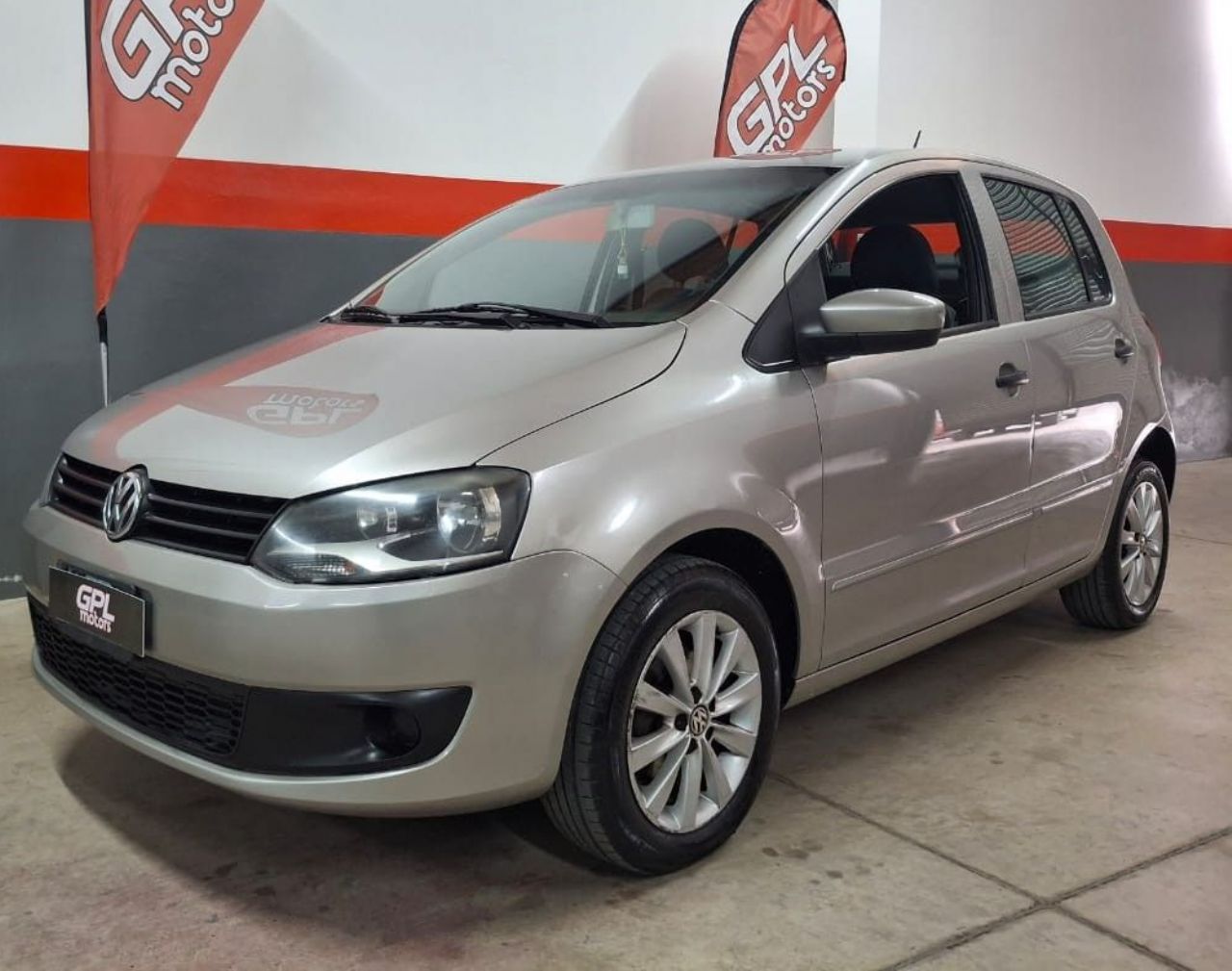 Volkswagen Fox Usado Financiado en Mendoza, deRuedas