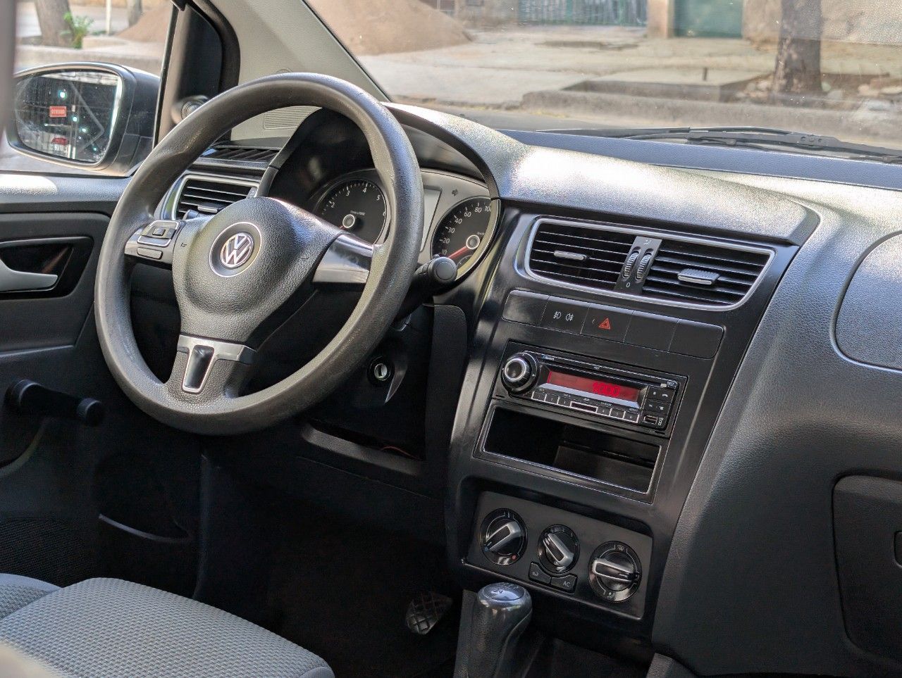 Volkswagen Fox Usado Financiado en Mendoza, deRuedas