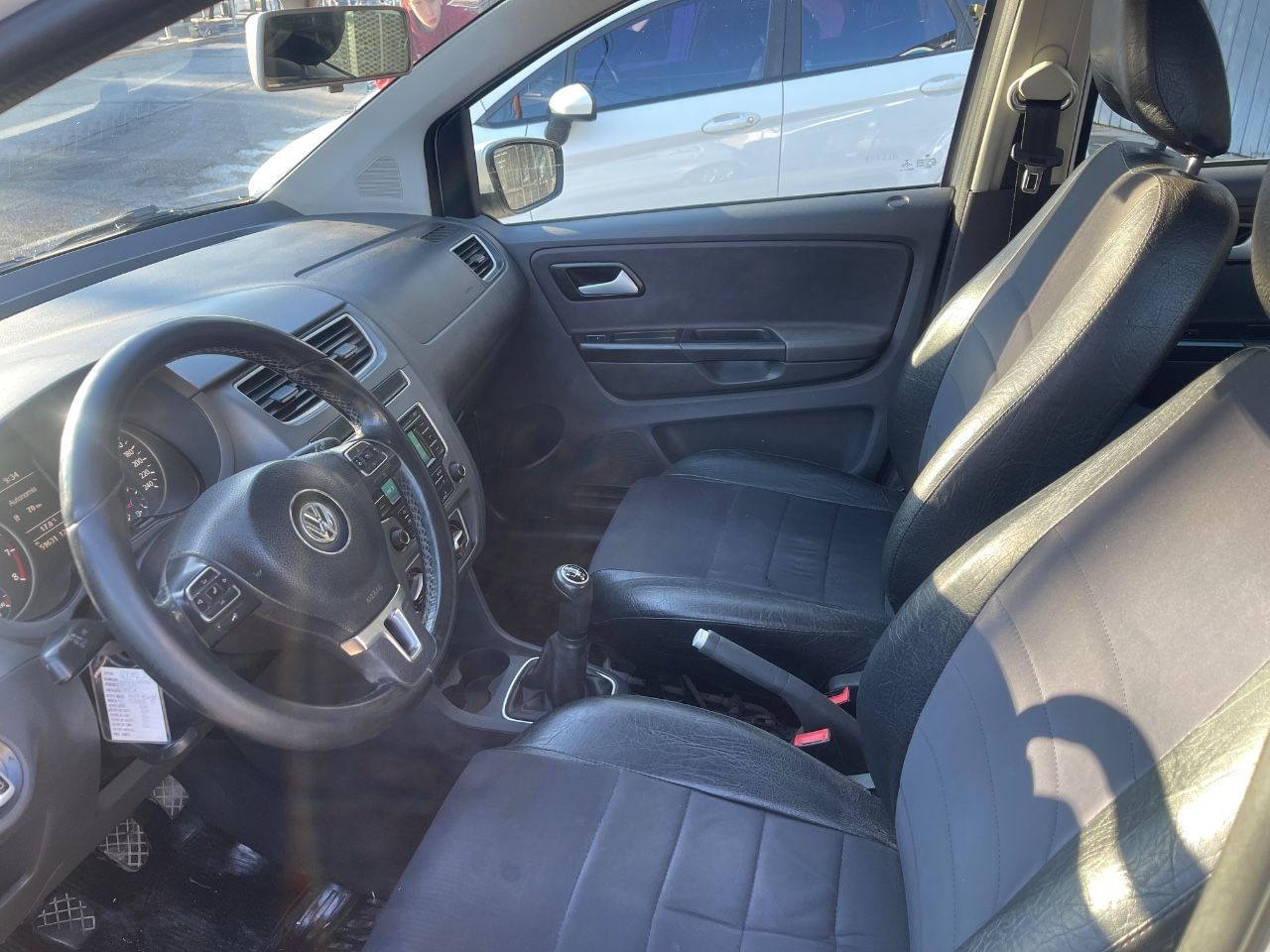 Volkswagen Fox Usado Financiado en Mendoza, deRuedas