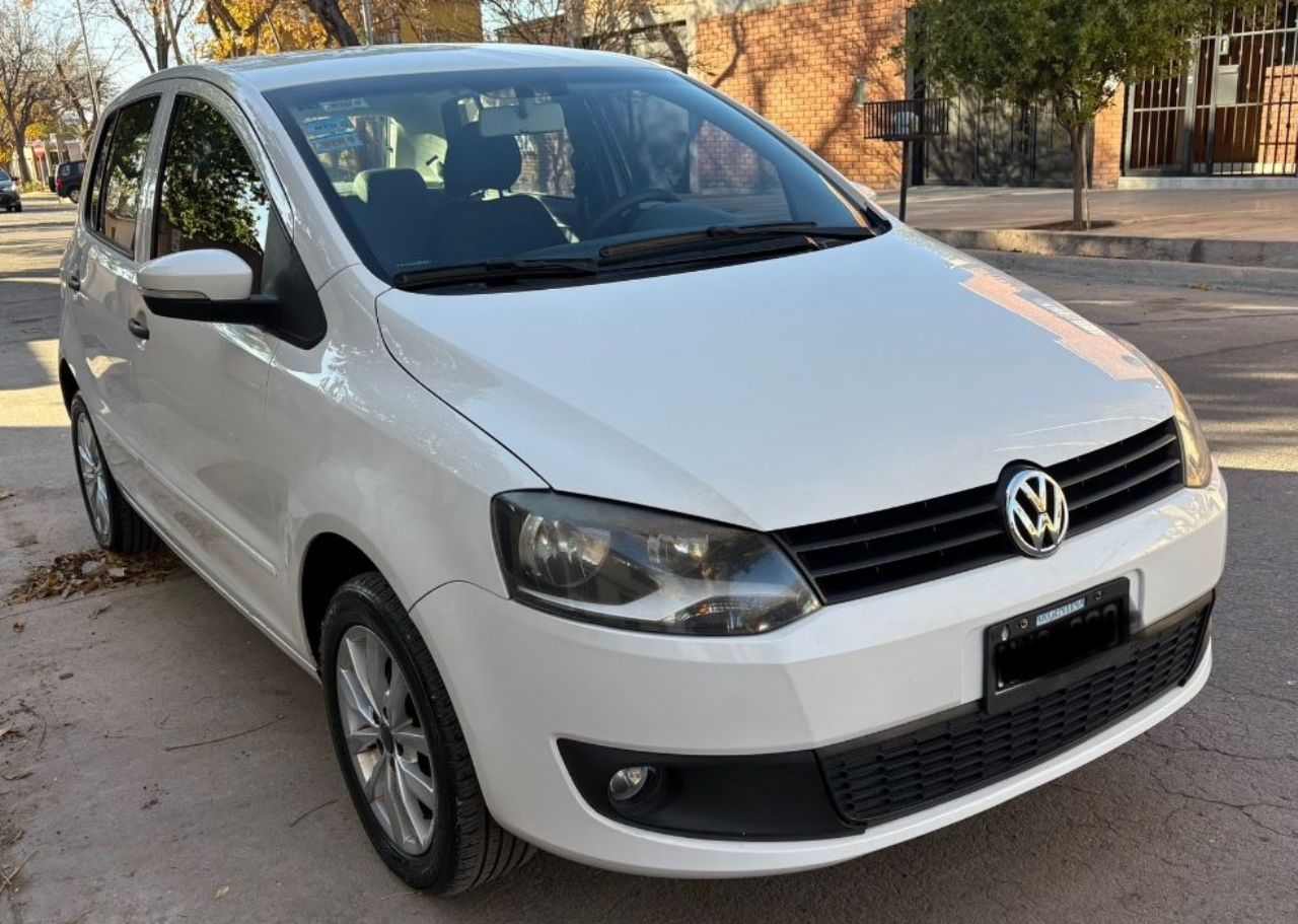 Volkswagen Fox Usado Financiado en Mendoza, deRuedas