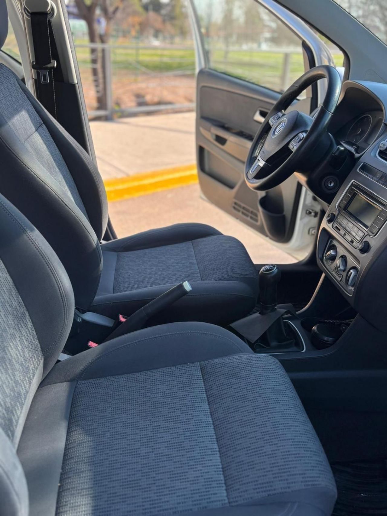 Volkswagen Fox Usado Financiado en Mendoza, deRuedas
