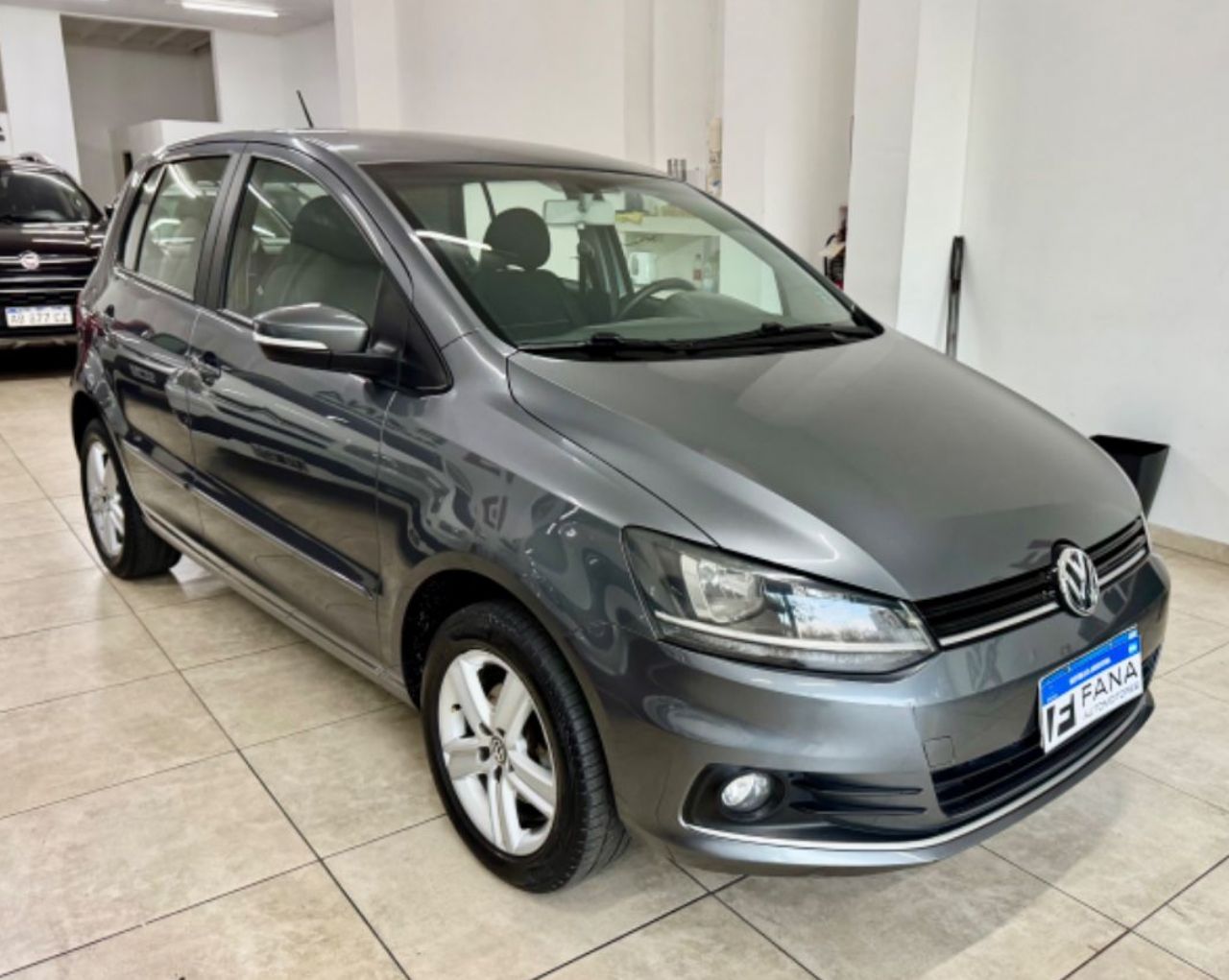 Volkswagen Fox Usado Financiado en Mendoza, deRuedas