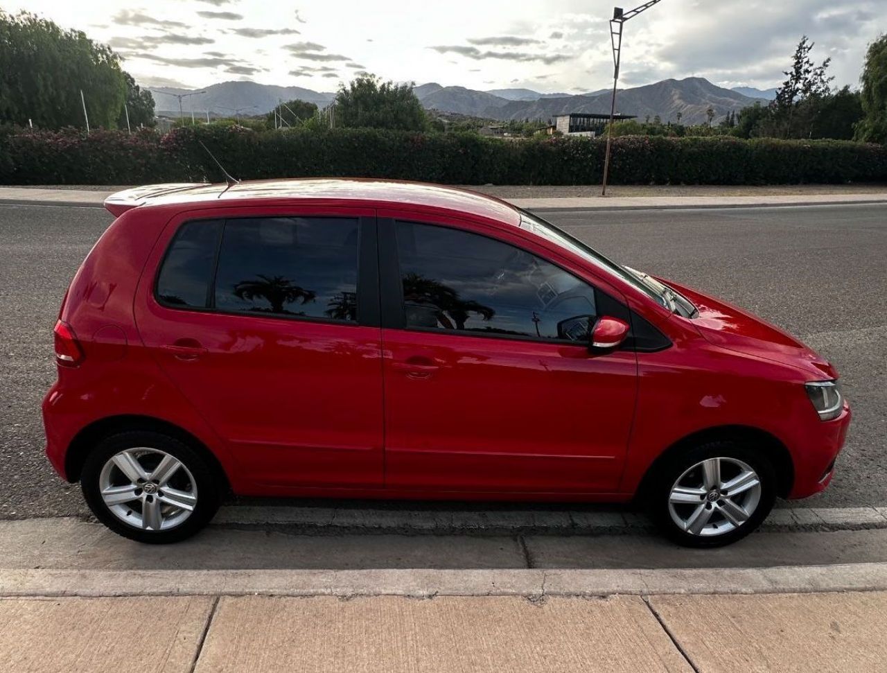 Volkswagen Fox Usado en Mendoza, deRuedas