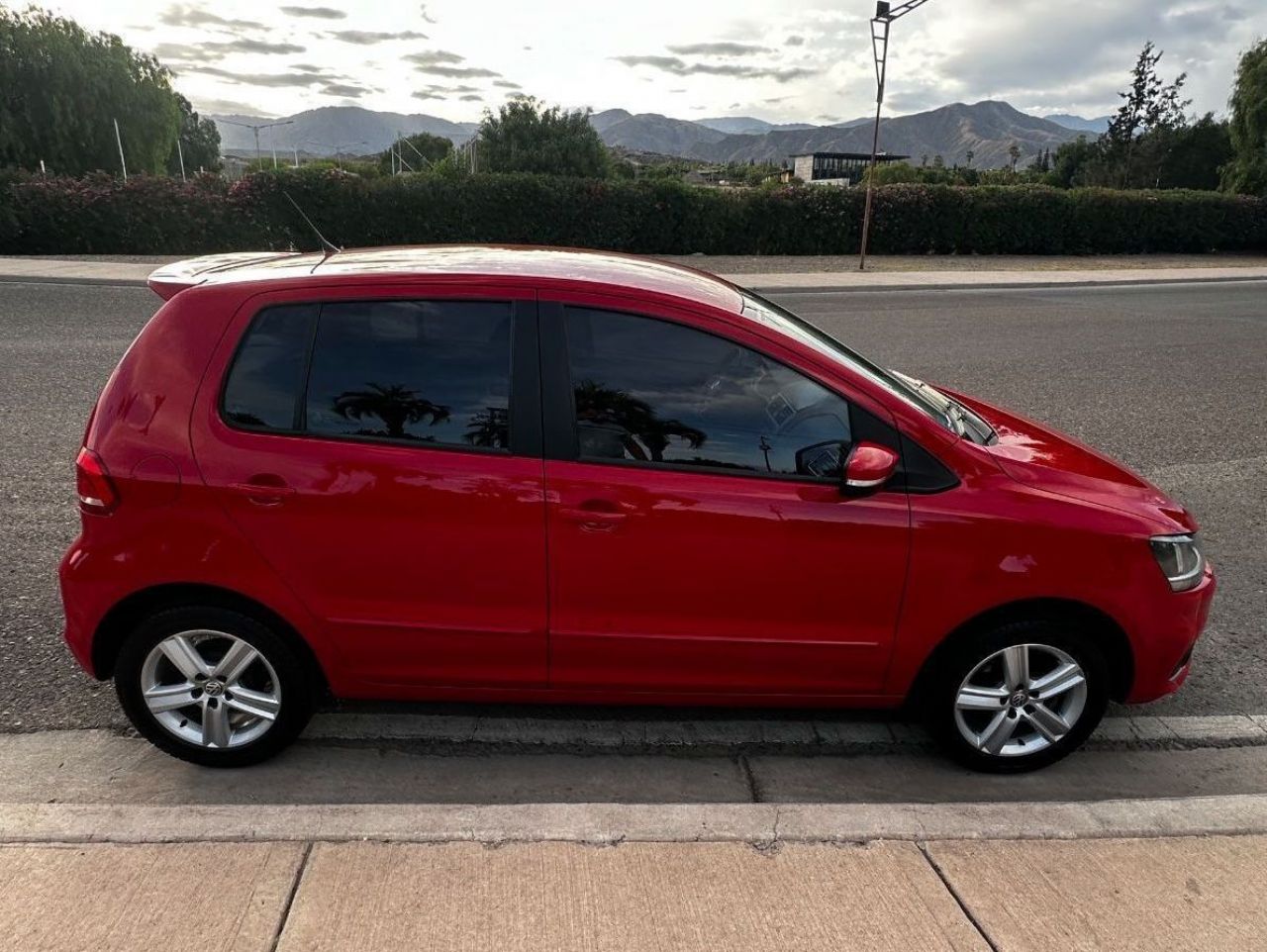 Volkswagen Fox Usado en Mendoza, deRuedas
