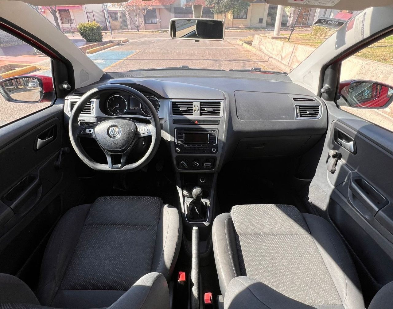 Volkswagen Fox Usado Financiado en Mendoza, deRuedas