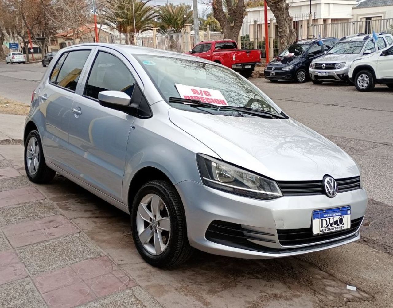Volkswagen Fox Usado Financiado en Mendoza, deRuedas