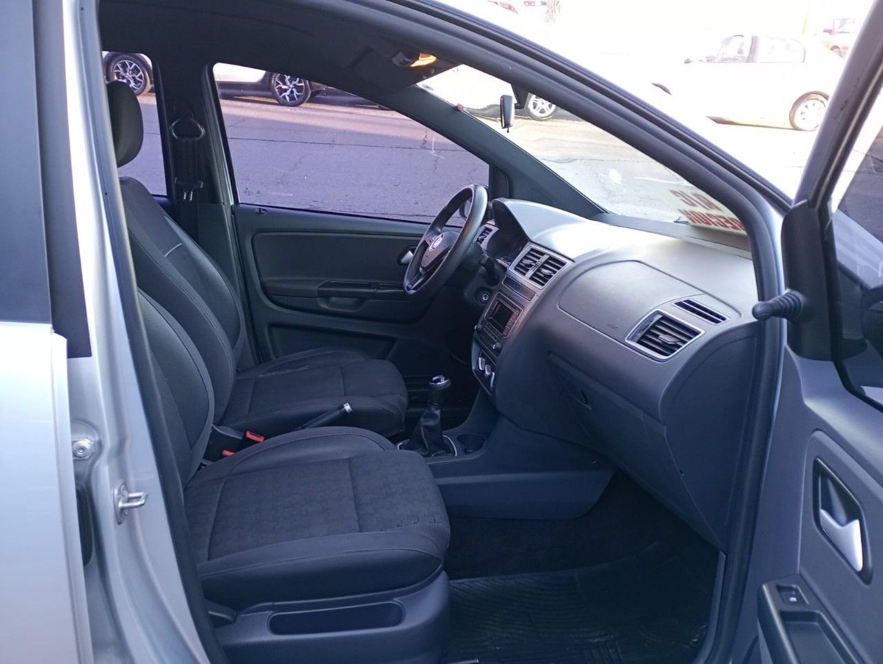 Volkswagen Fox Usado Financiado en Mendoza, deRuedas