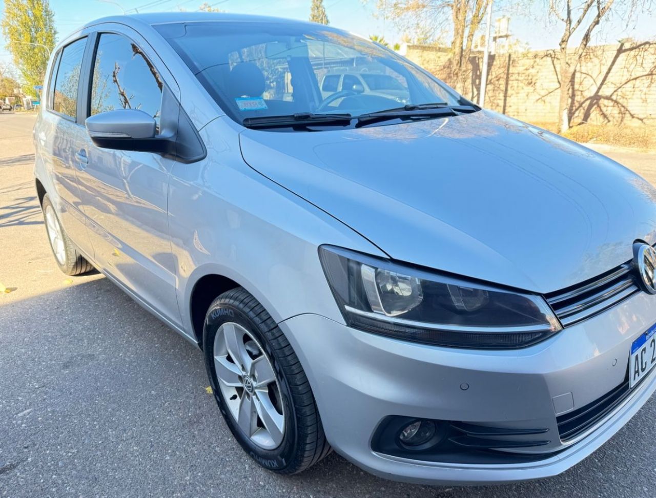 Volkswagen Fox Usado Financiado en Mendoza, deRuedas