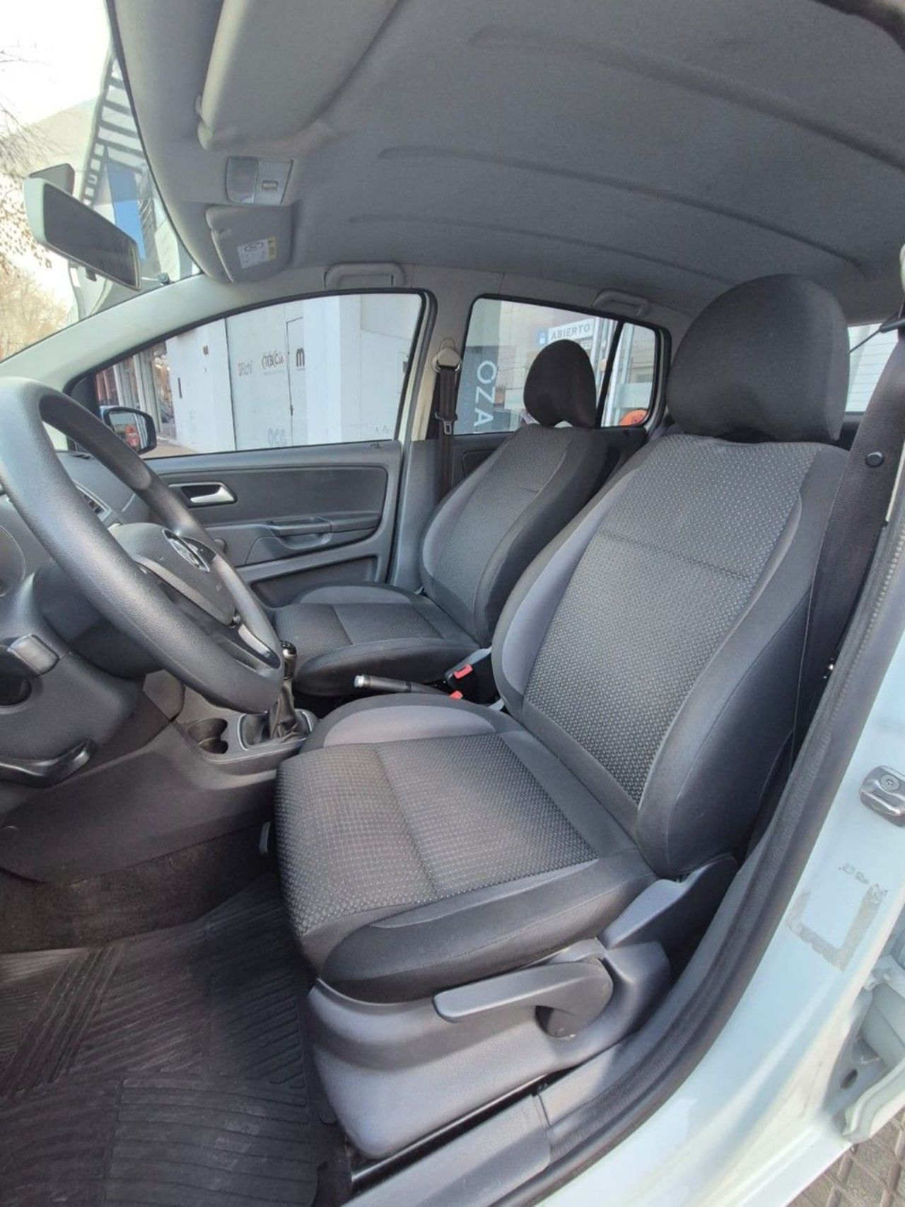 Volkswagen Fox Usado Financiado en Mendoza, deRuedas