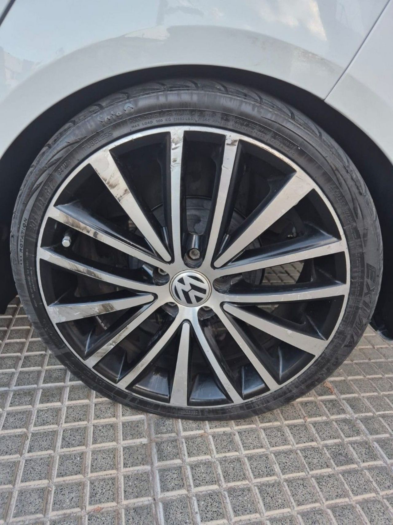 Volkswagen Fox Usado Financiado en Mendoza, deRuedas