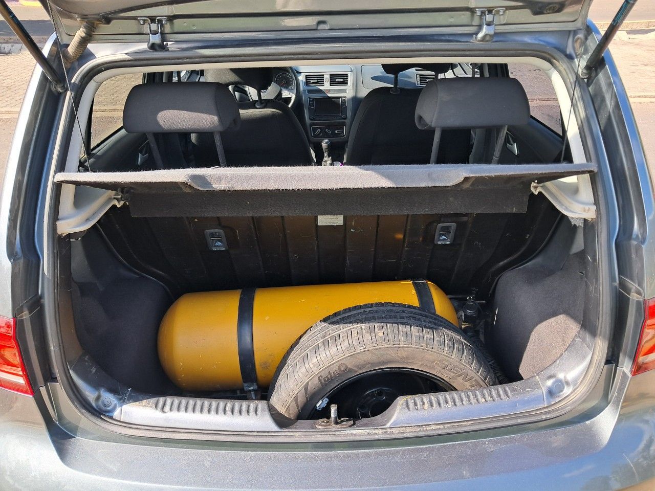 Volkswagen Fox Usado Financiado en Mendoza, deRuedas