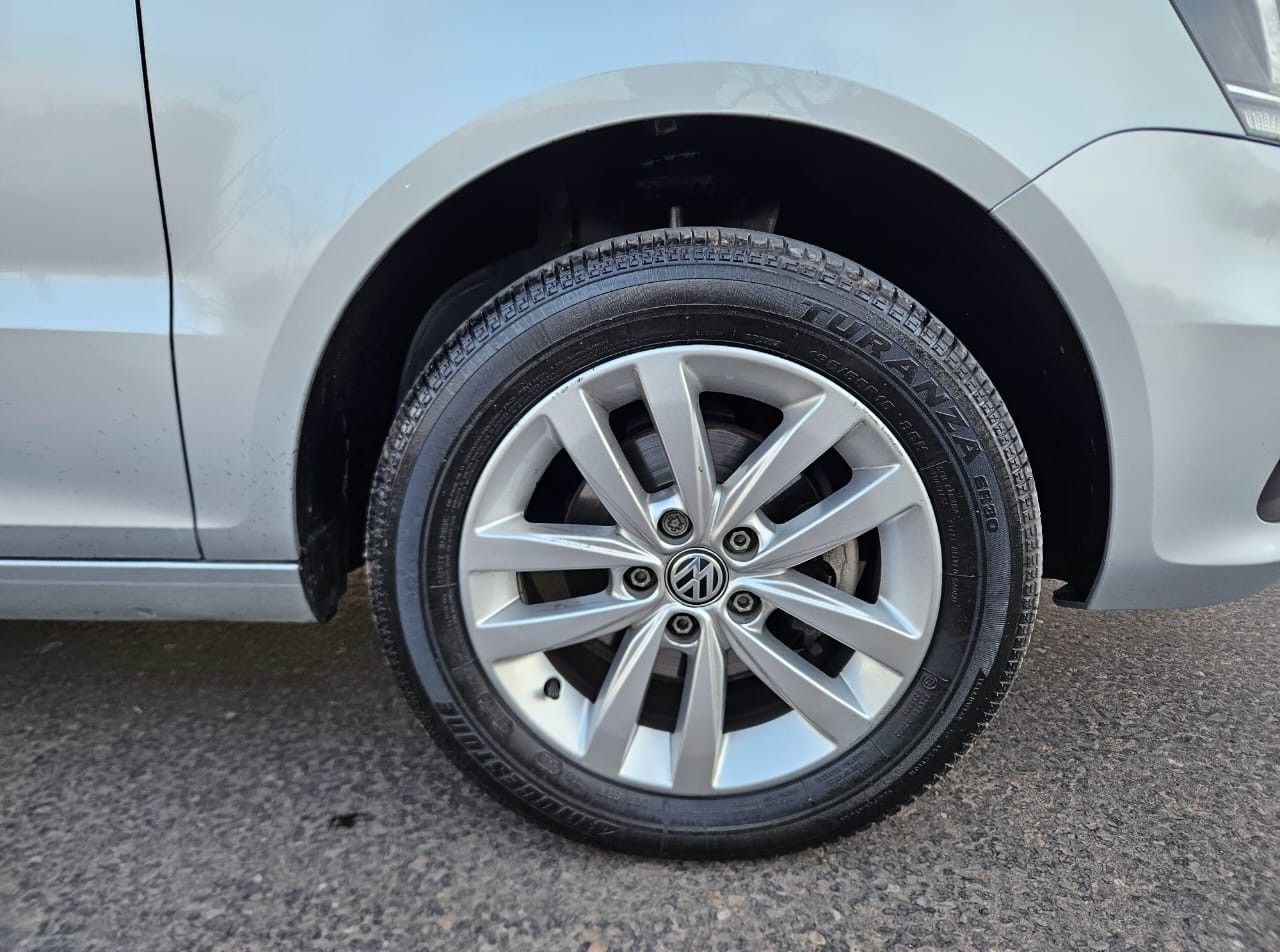 Volkswagen Fox Usado Financiado en Mendoza, deRuedas