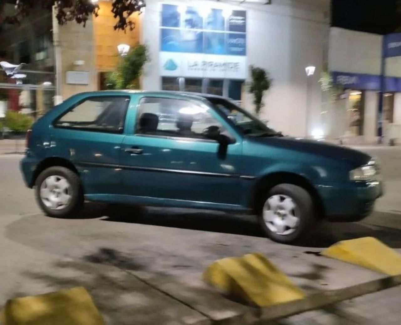 Volkswagen Gol Usado en Mendoza, deRuedas