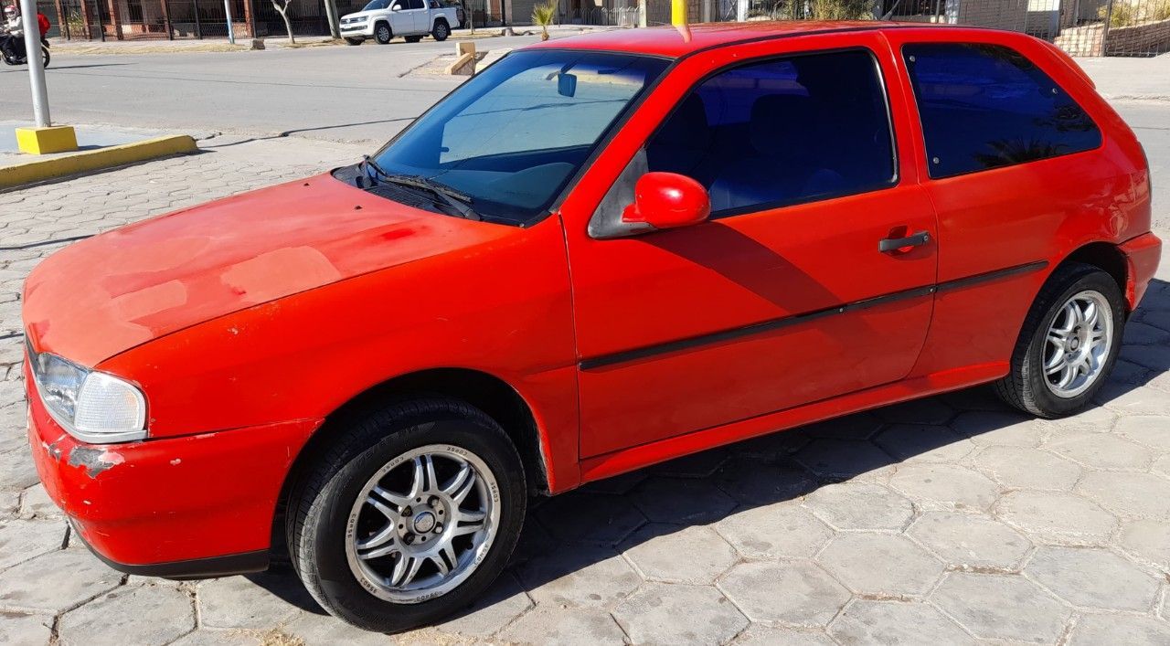 Volkswagen Gol Usado en San Juan, deRuedas