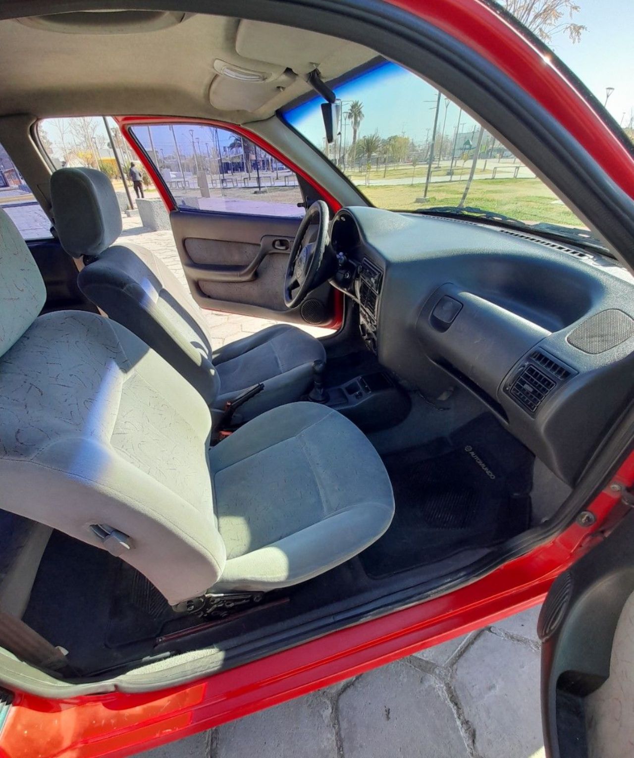 Volkswagen Gol Usado en San Juan, deRuedas