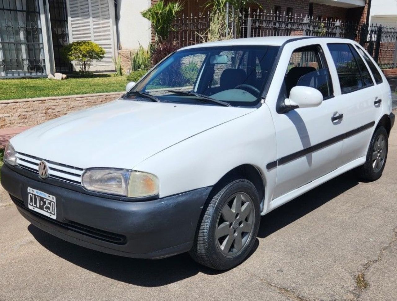 Volkswagen Gol Usado en Córdoba, deRuedas