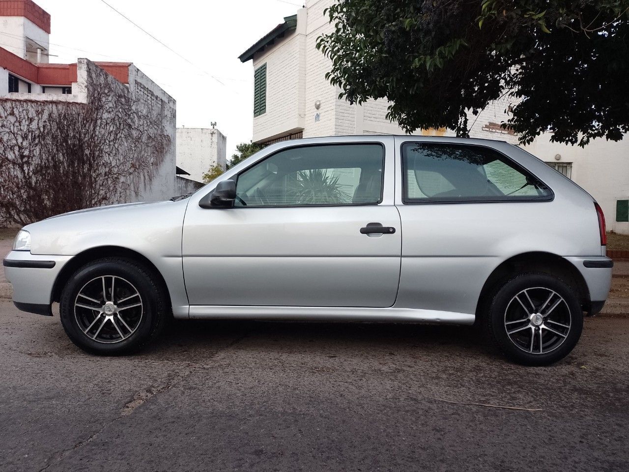 Volkswagen Gol Usado en Córdoba, deRuedas