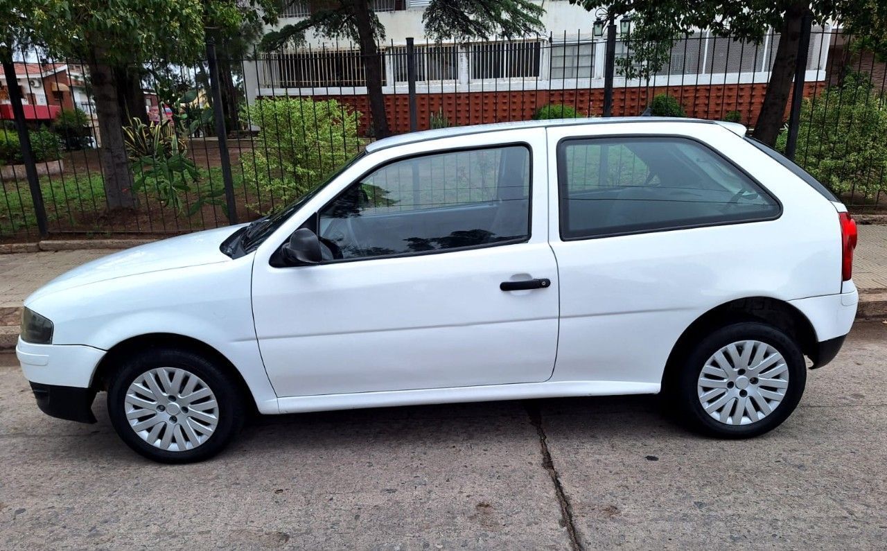 Volkswagen Gol Usado en Córdoba, deRuedas