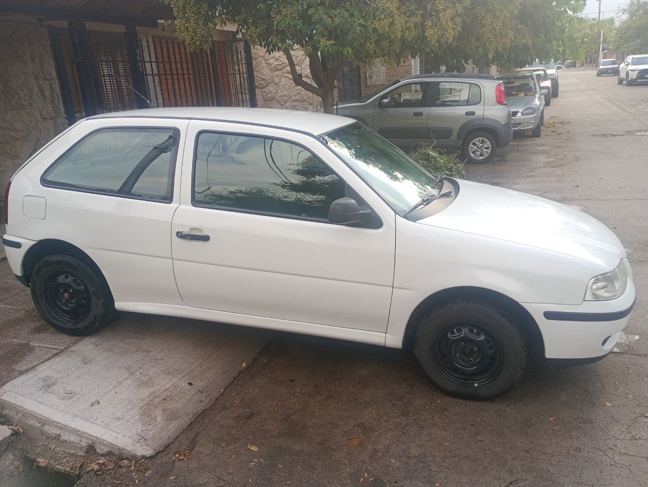 Volkswagen Gol Usado en Mendoza, deRuedas