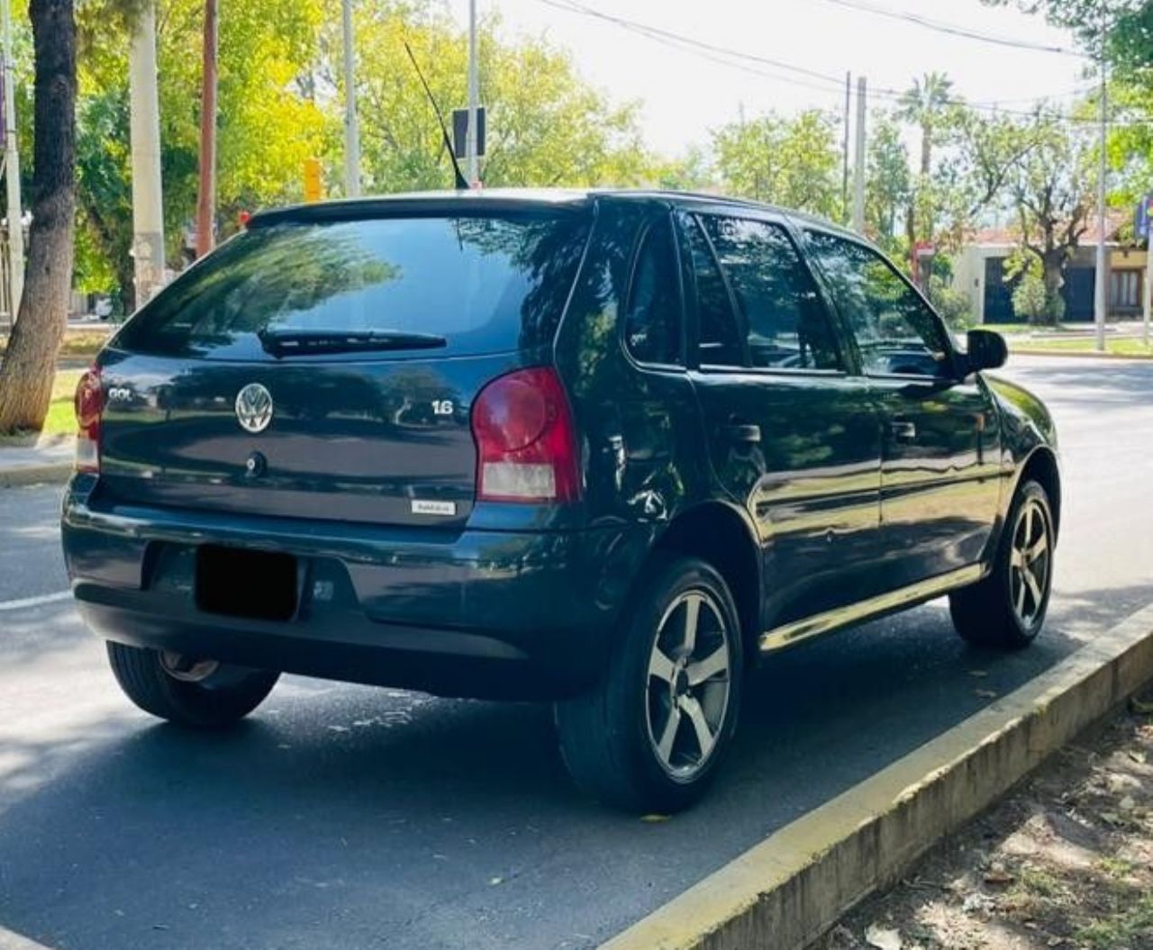 Volkswagen Gol Usado Financiado en Mendoza, deRuedas