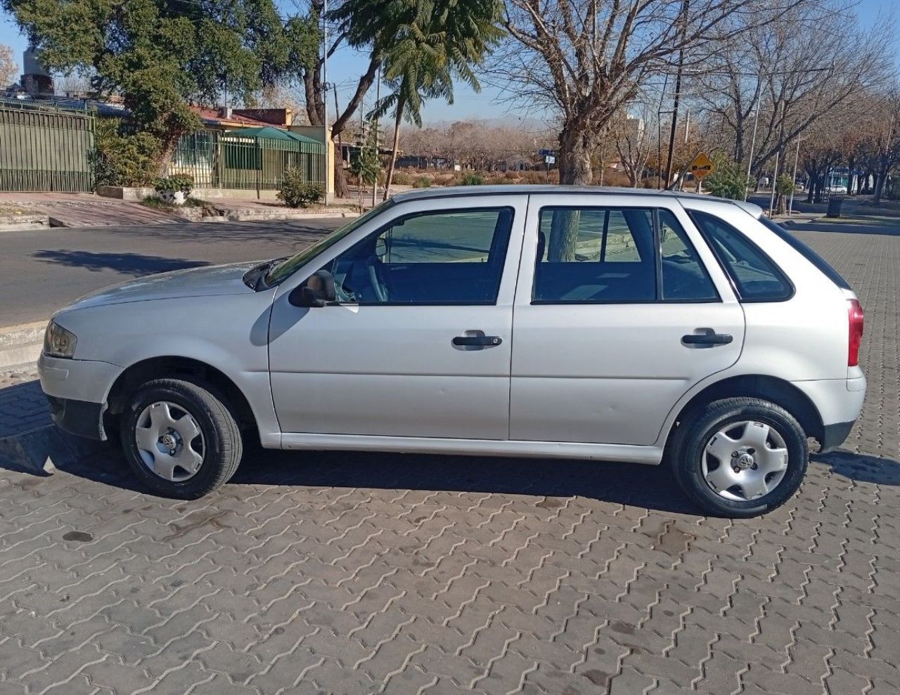 Volkswagen Gol Usado en Mendoza, deRuedas