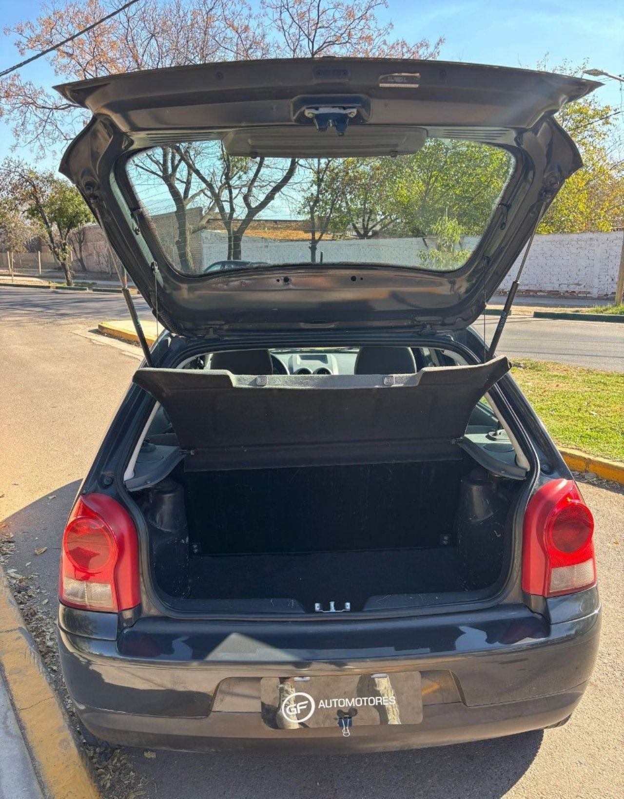 Volkswagen Gol Usado Financiado en Mendoza, deRuedas