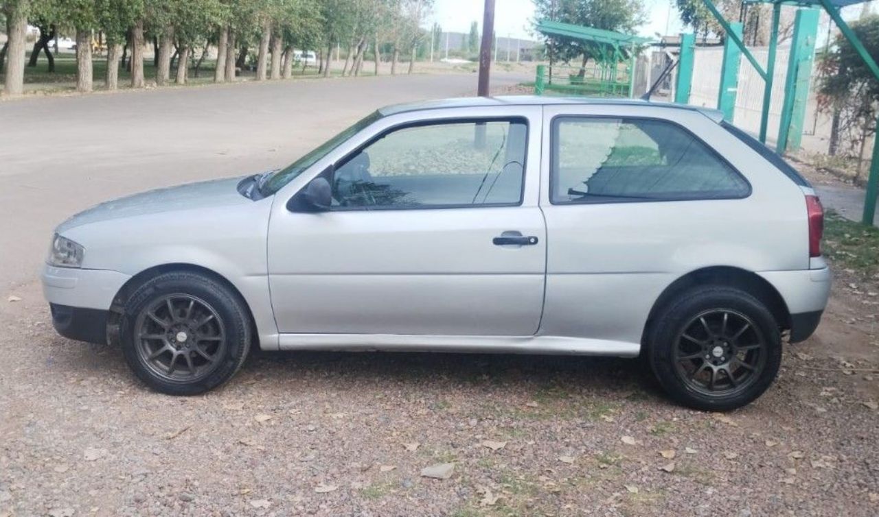 Volkswagen Gol Usado en Mendoza, deRuedas