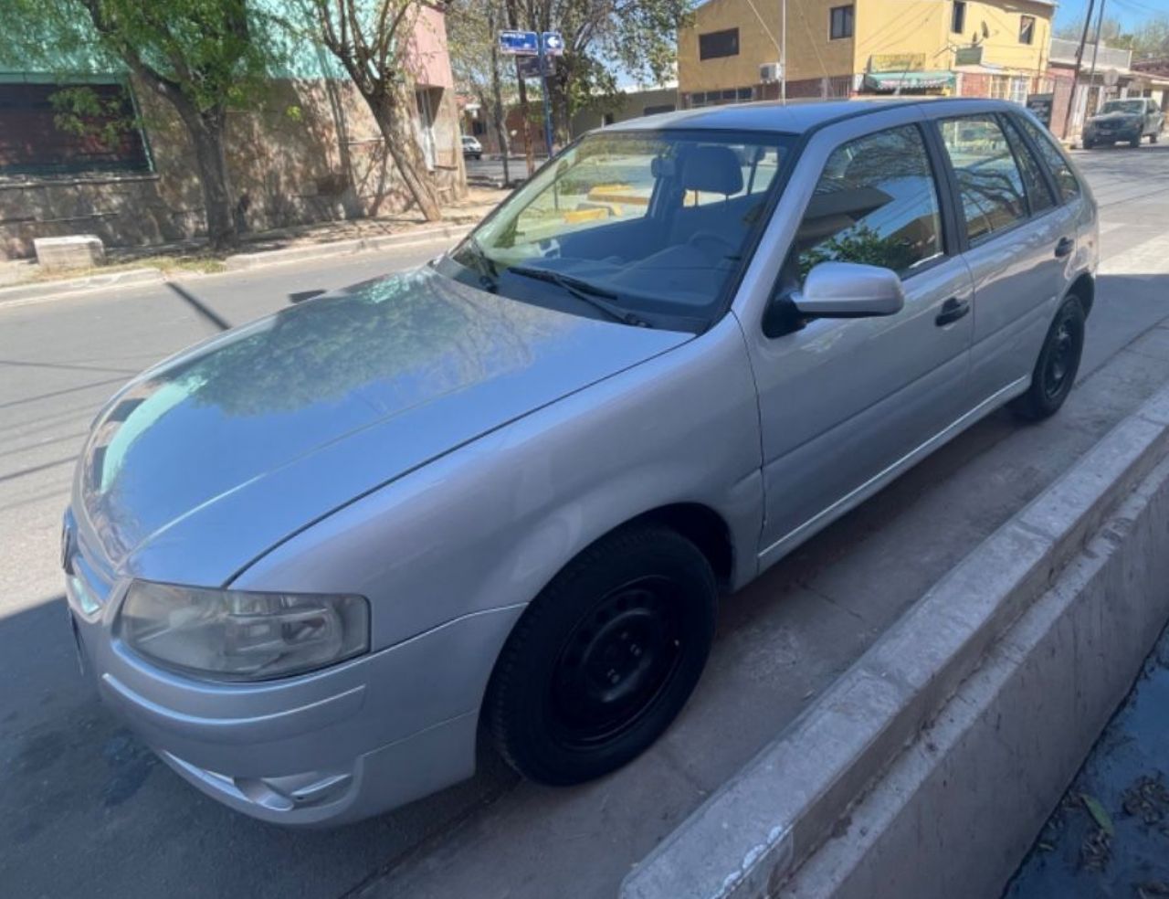 Volkswagen Gol Usado en Mendoza, deRuedas