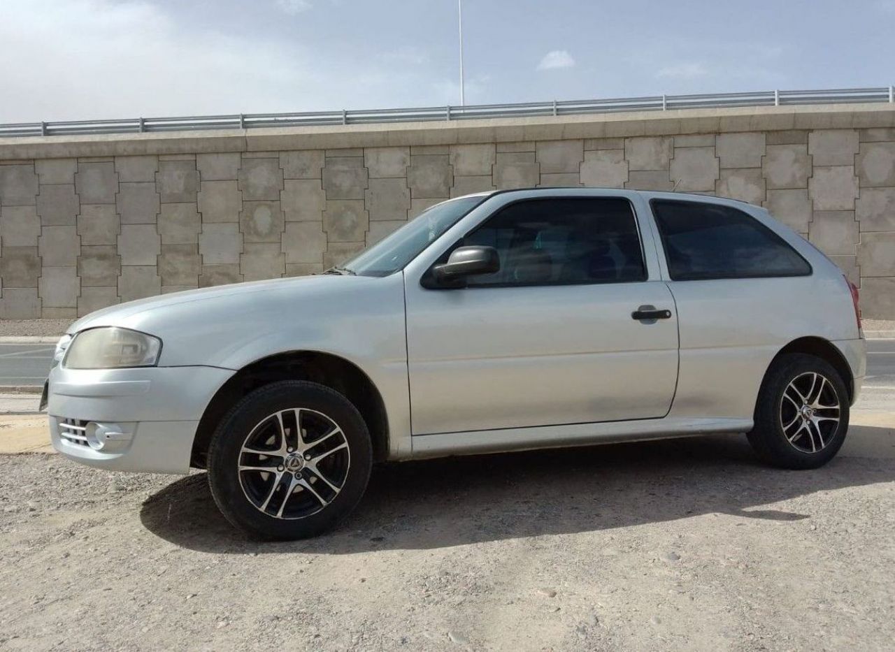 Volkswagen Gol Usado en San Juan, deRuedas